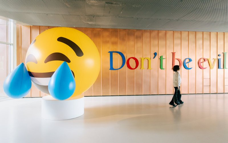 Dopamine : Une exposition sur l'économie de l'attention à découvrir au Cube Garges