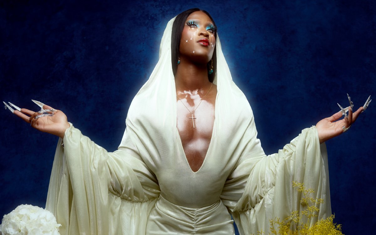 Je vous salue Mami • Spectacle de Mami Watta