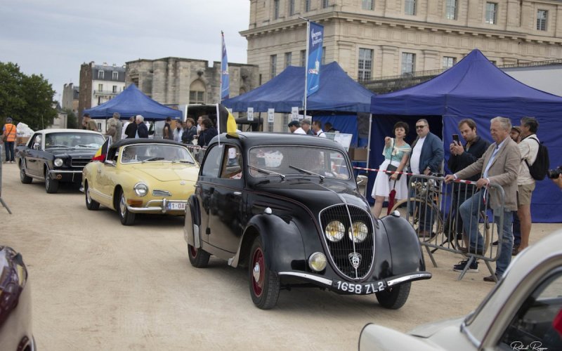 19e Traversée de Paris en véhicules d'époque