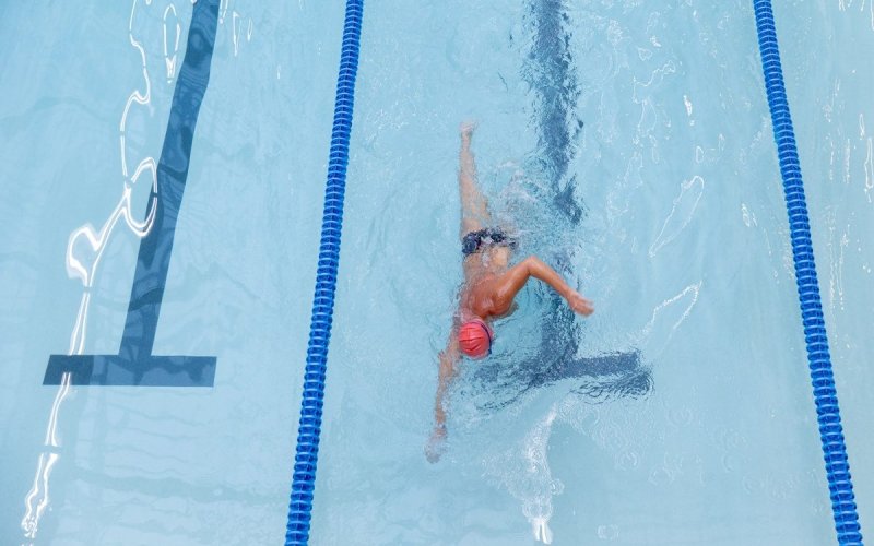 Exposition subaquatique "Du silence et de la glace" à la piscine Pontoise