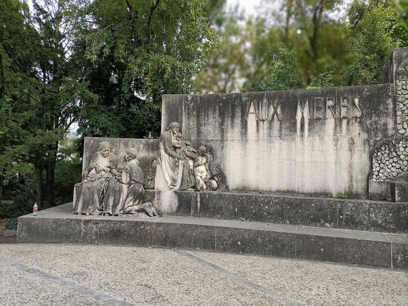 Jardin du Monument aux Mères Françaises