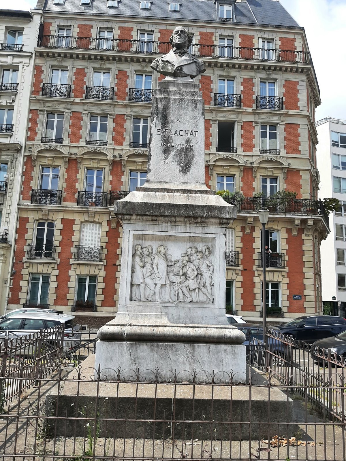 Monument Eugène Flachat