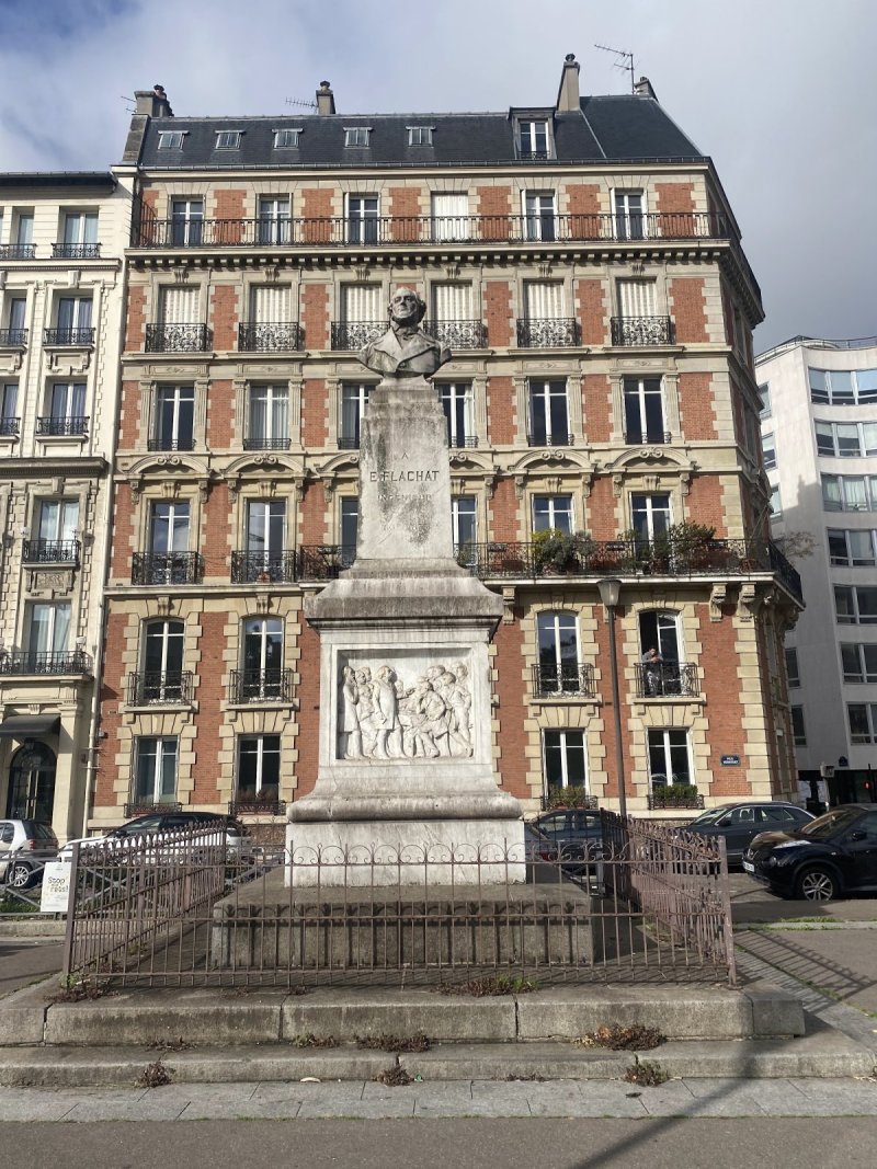 Monument Eugène Flachat