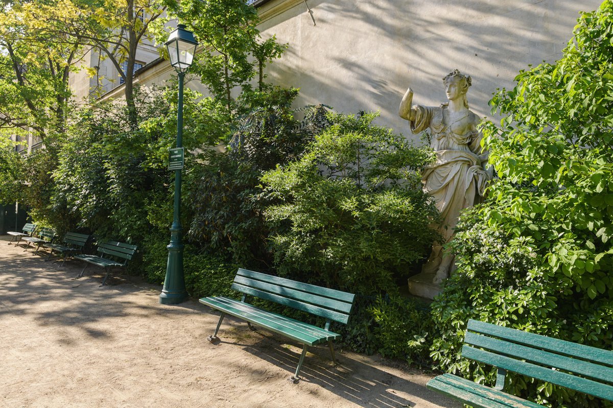 Square Léopold Achille