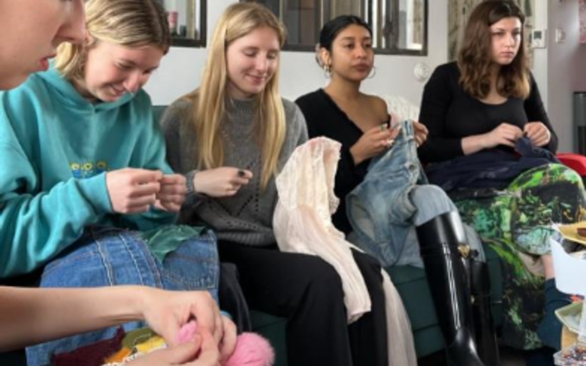 MEND & SIP - Réparation collective avec Ella Springer