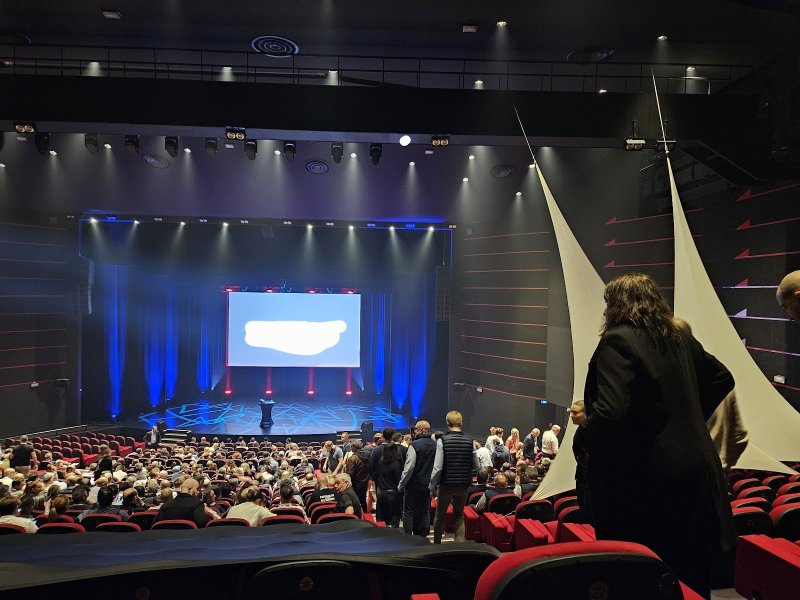 Palais Des Congrès Du Futuroscope
