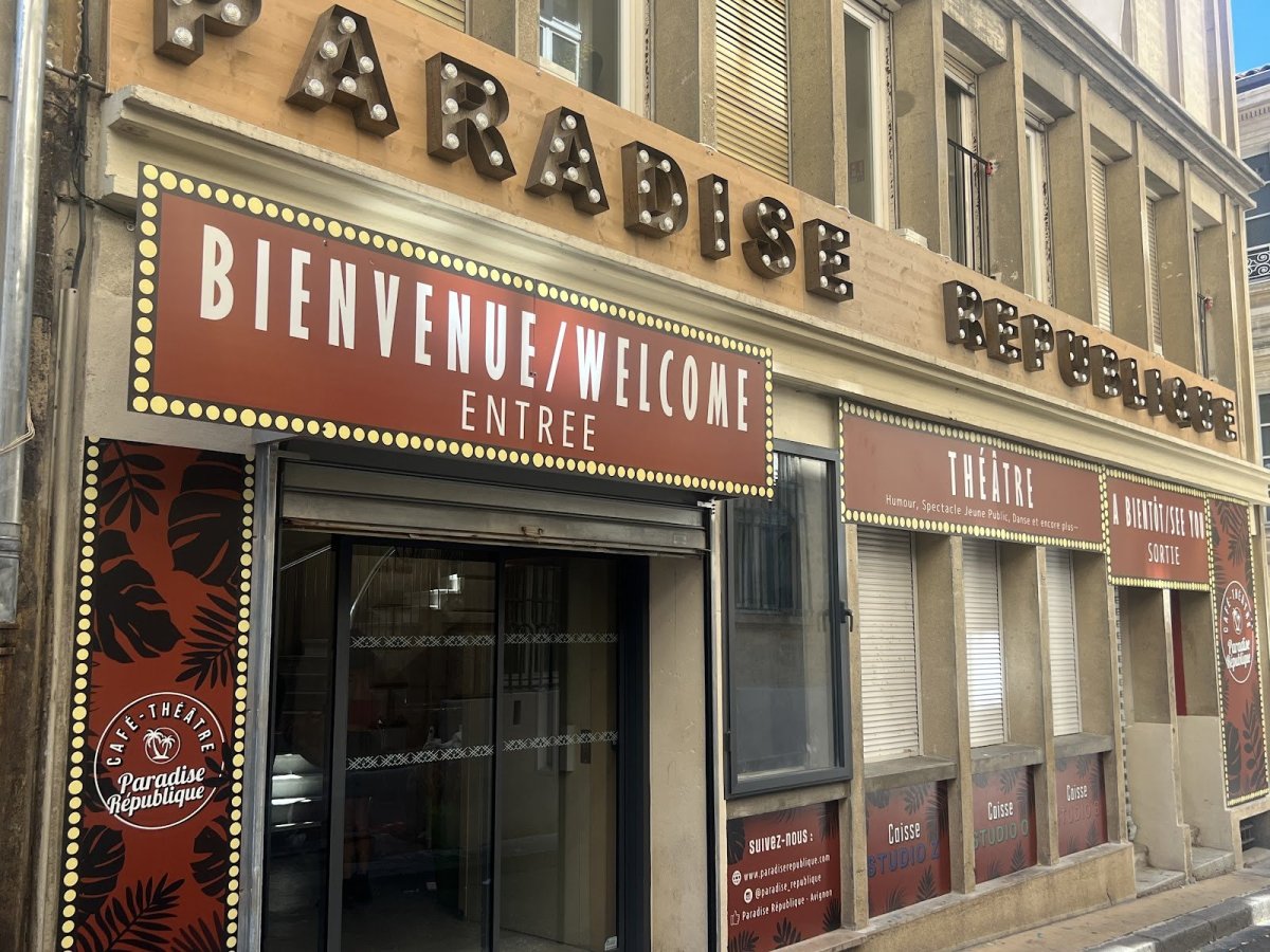 Theatre Paradise Republique