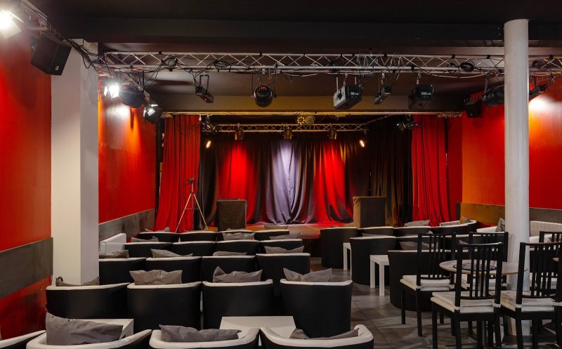 Défonce de rire - Café-Théâtre
