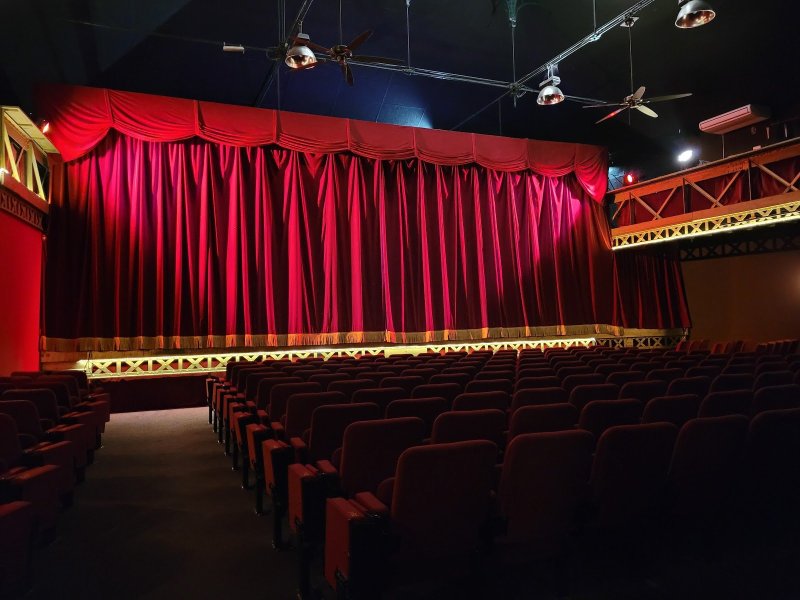 Théâtre des Salinières