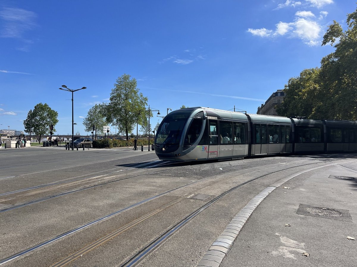 Quai Louis XVIII