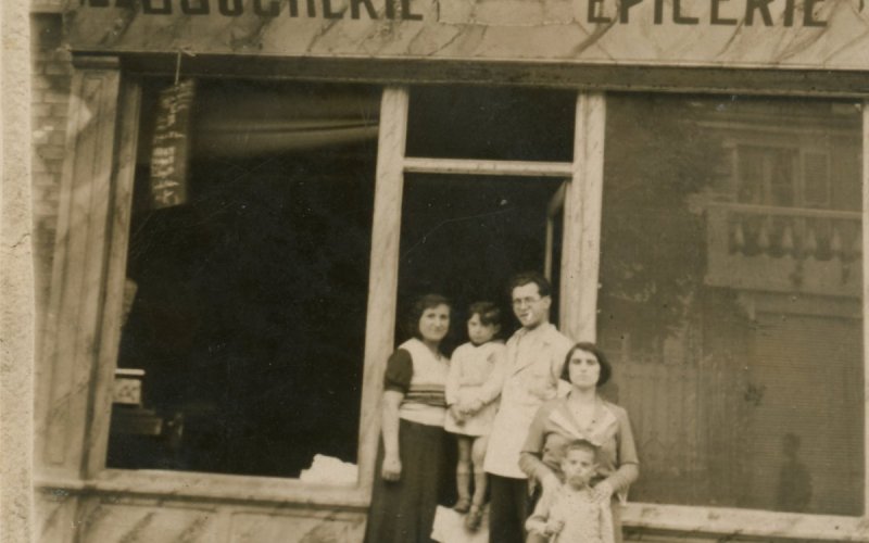 Visite guidée de l'exposition "Histoire des Juifs de la banlieue du nord-est parisien" en présence des commissaires