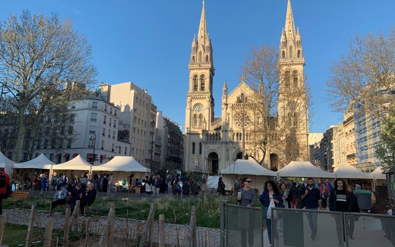 Brocante Professionnelle - Boulevard Voltaire - Charonne 11e