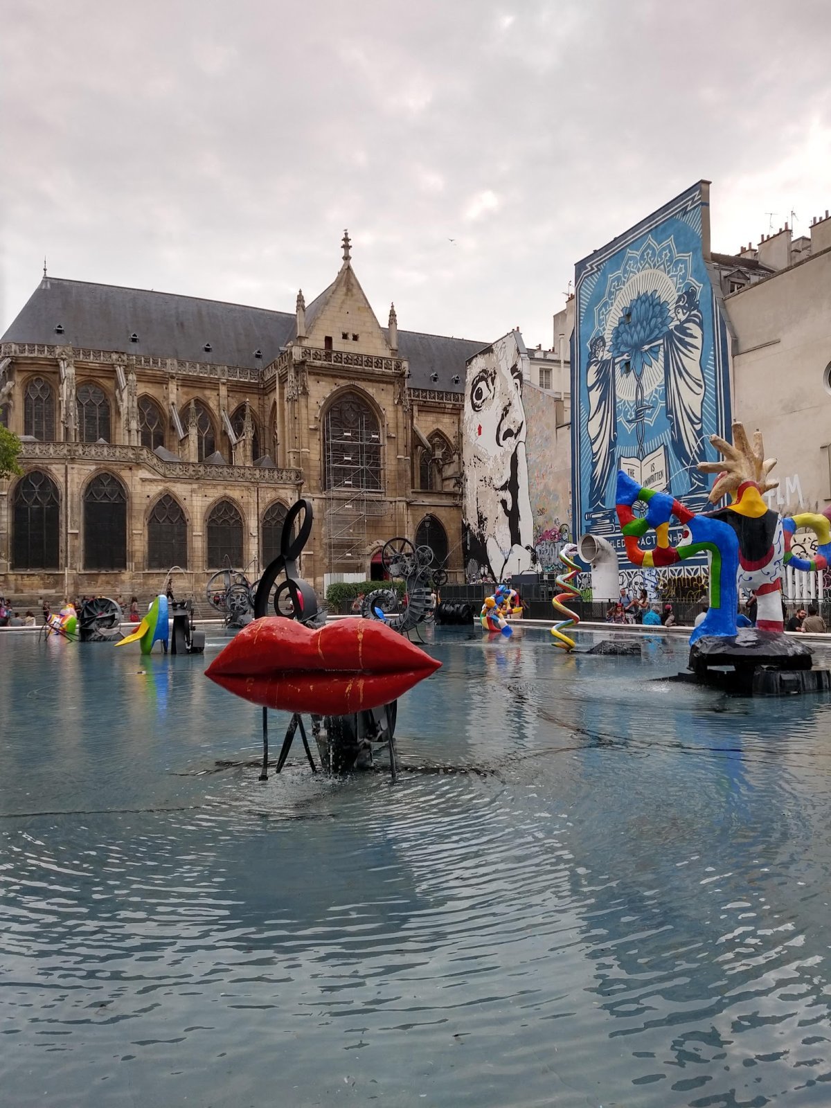 Fontaine Stravinsky