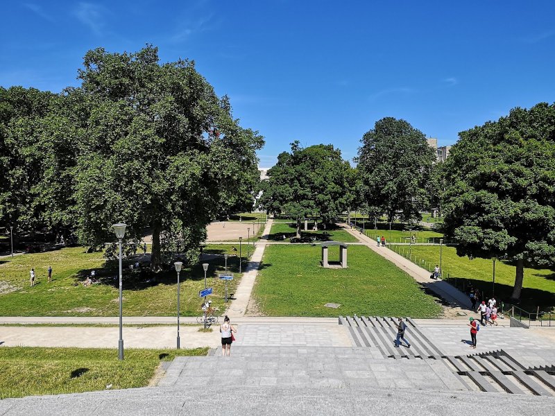 Parc de Bercy - jardin romantique et jardin Yitzhak Rabin