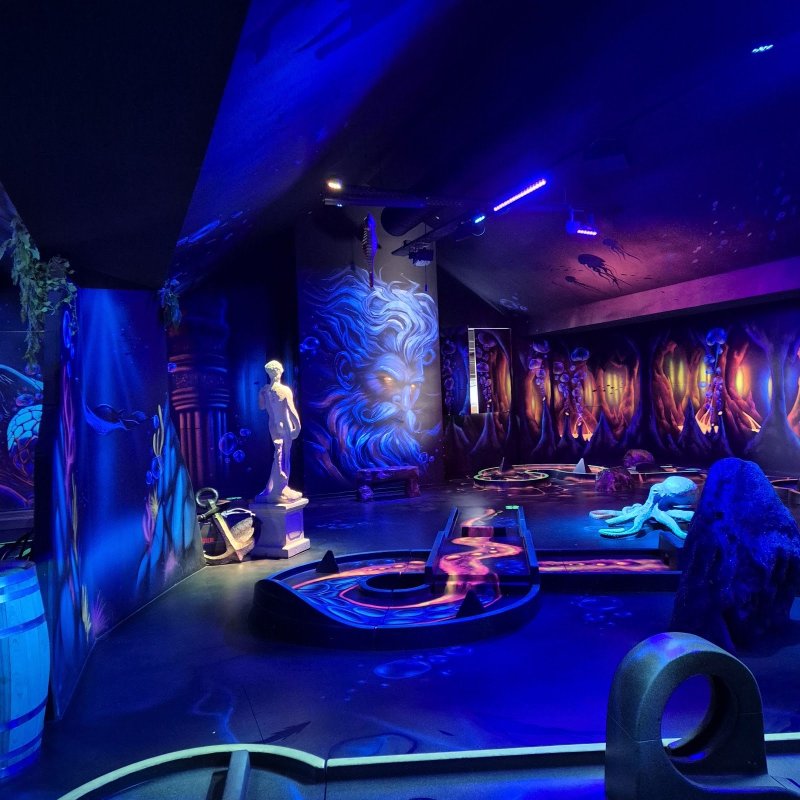 Ocean12 Mini Golf