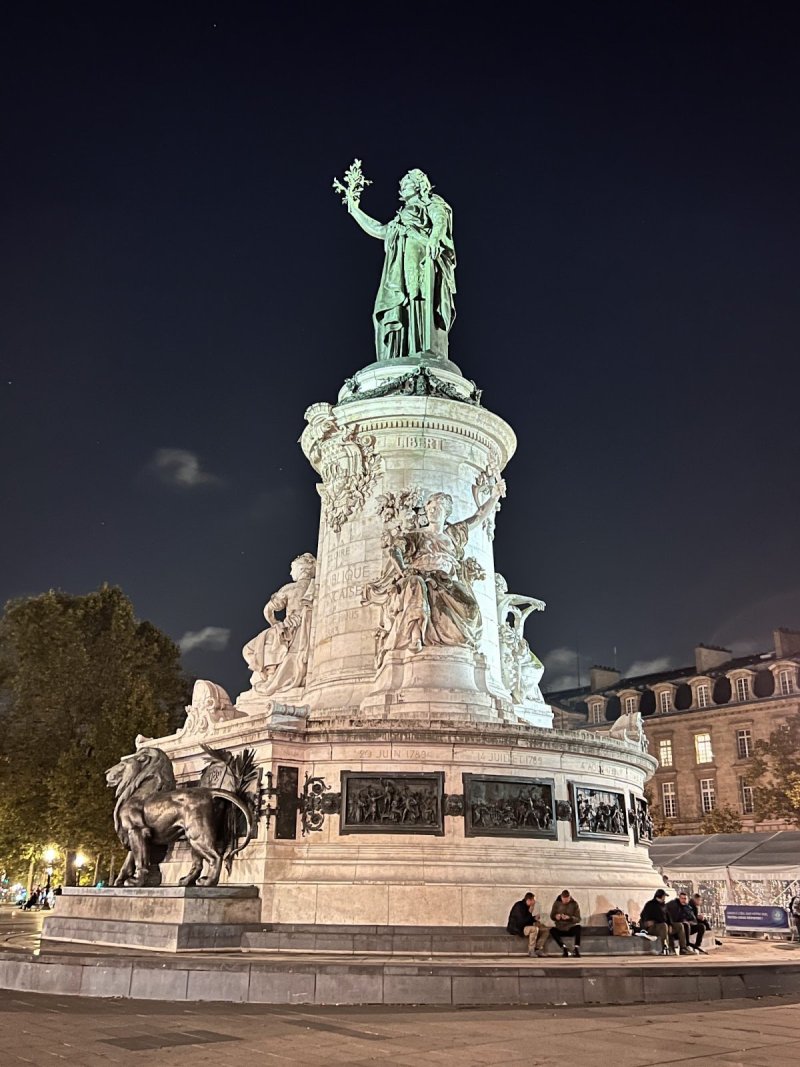Monument à la République