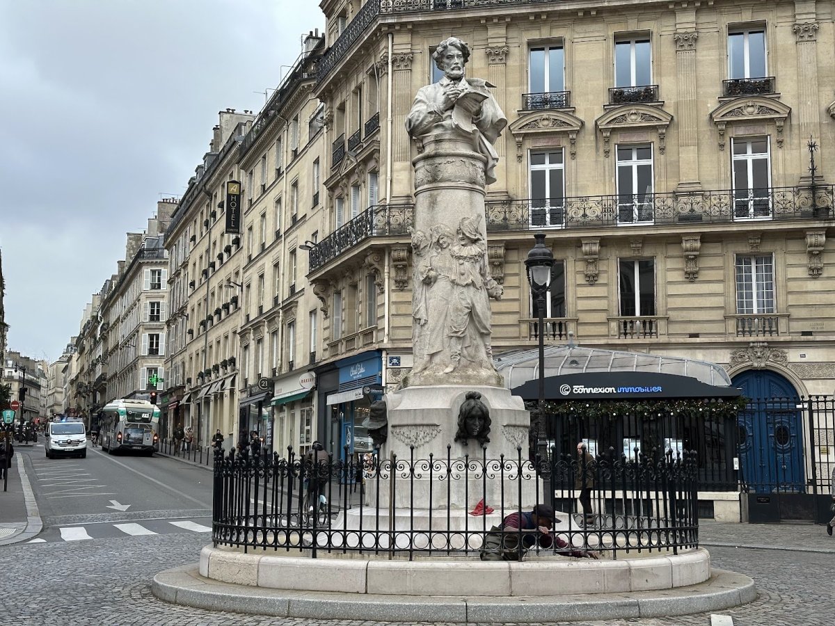 Monument à Paul Gavarni