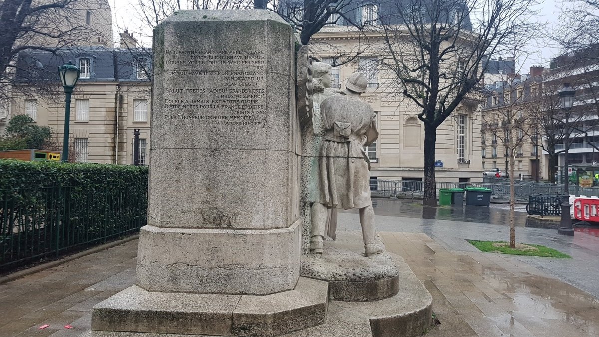 Monument aux Volontaires américains