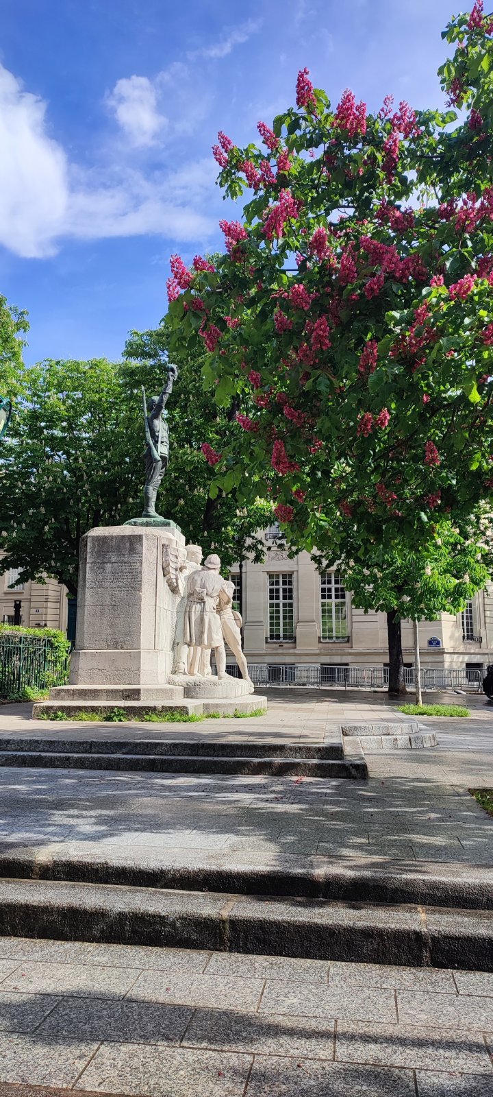 Monument aux Volontaires américains
