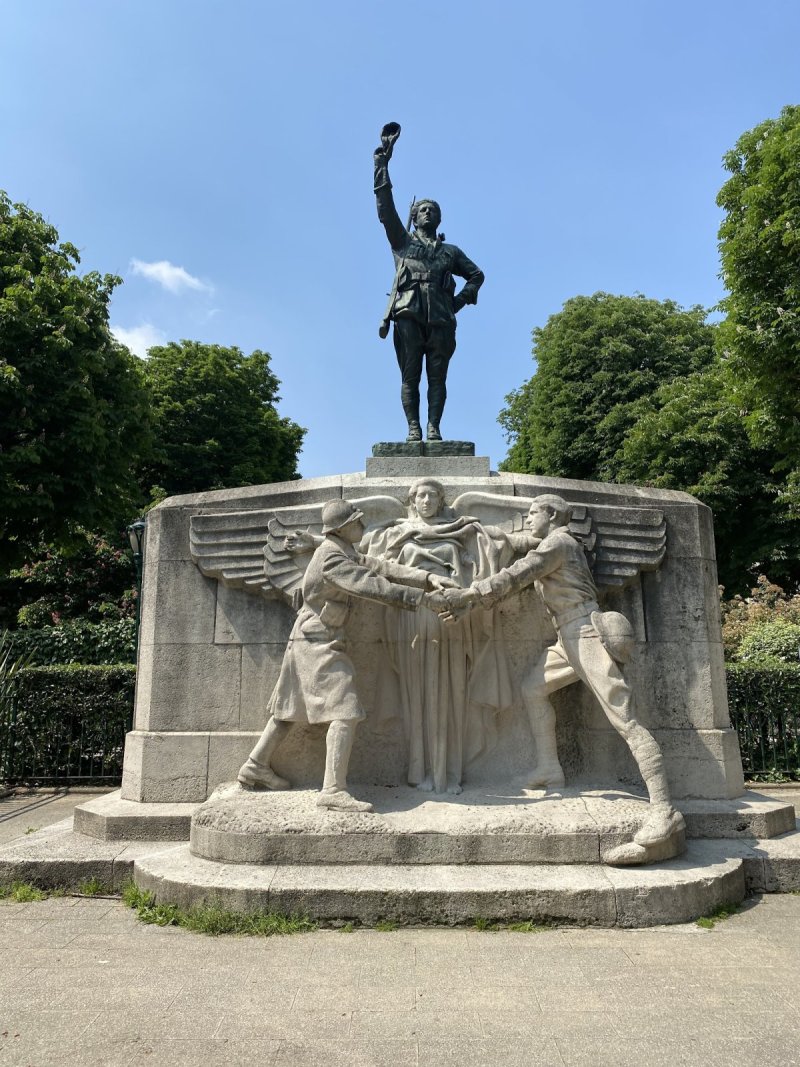 Monument aux Volontaires américains