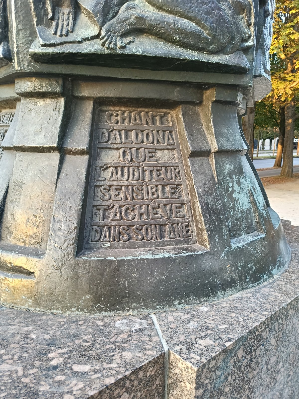 Monument à Adam Mickiewicz