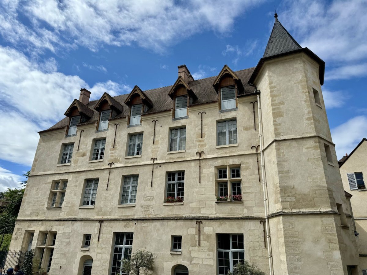 Hôtel de la Reine Blanche